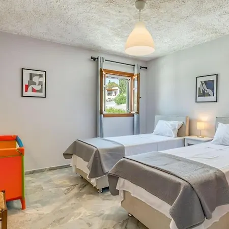 Manios Glisidia Sea View Willa *