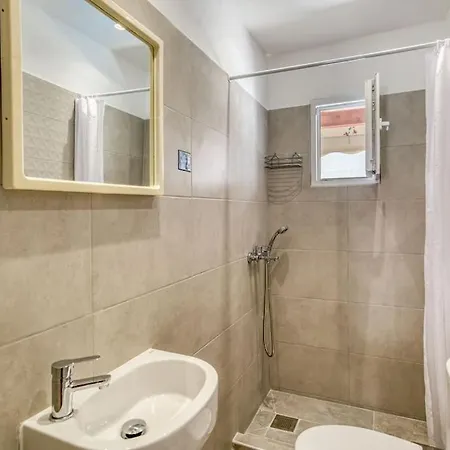 Manios Glisidia Sea View Pounda