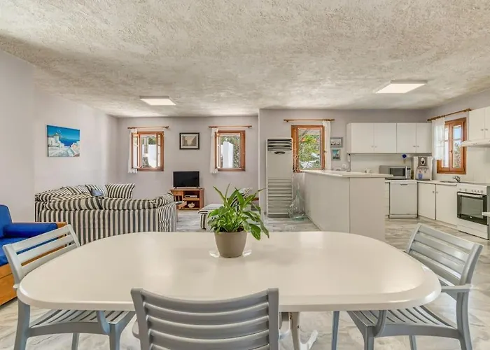 Manios Glisidia Sea View * Πούντα