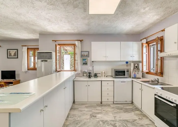 Βίλα Manios Glisidia Sea View *